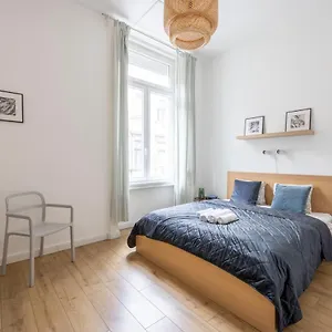  Apartamento Grand With 5bedrm 2bathroom Hungría